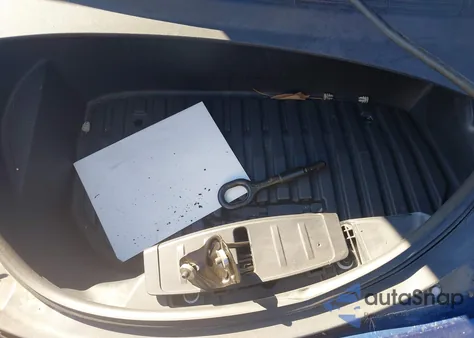 2023 Tesla Model 3 Rear-Wheel Drive z USA, uszkodzony, nr VIN 5YJ3E1EA5PF447201